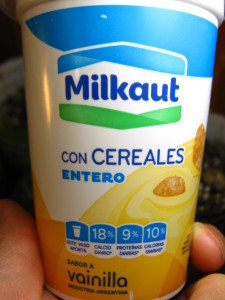 yogur_entero_con_cereales_milkaut_ingredientes-20140824T200058